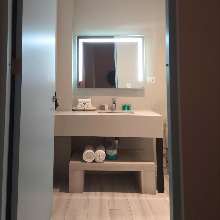 Tropica Beach Hotel (Adults Only) San Juan Esterno foto